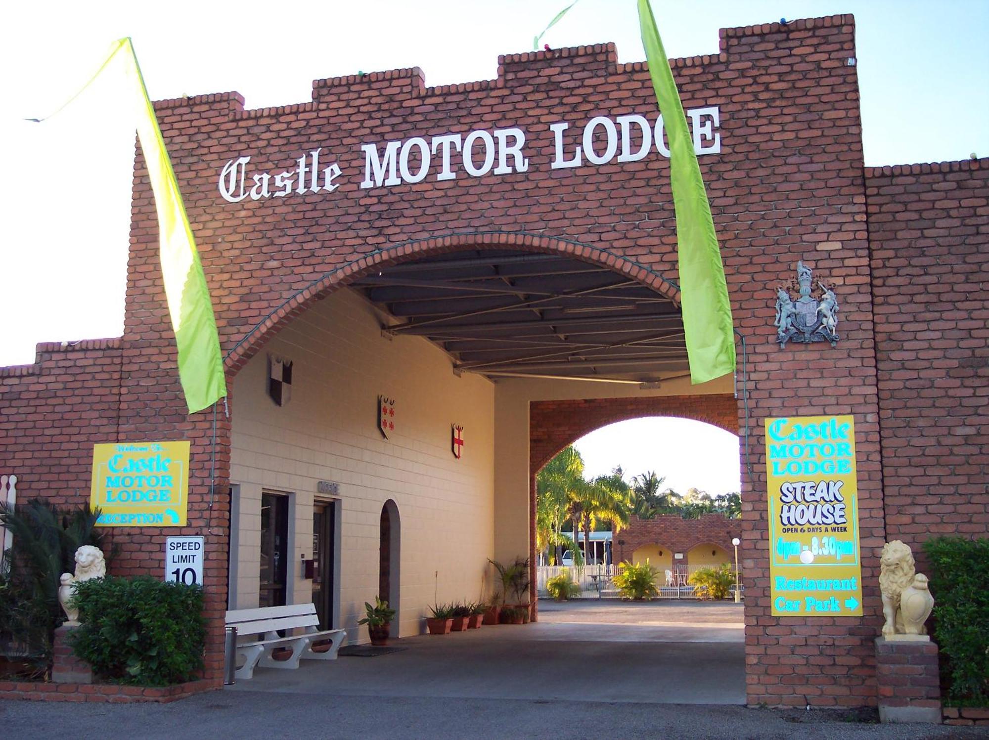 Castle Motor Lodge Bowen Exteriör bild
